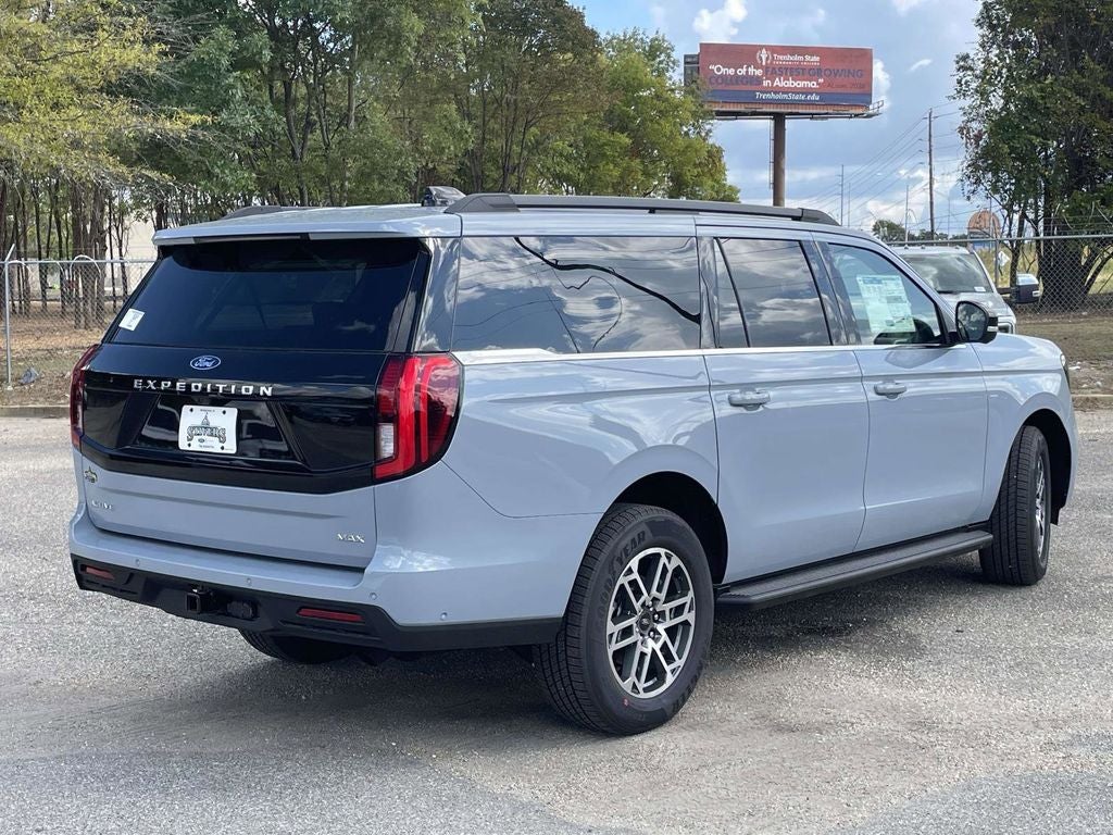 2025 Ford Expedition Max ACTIVE