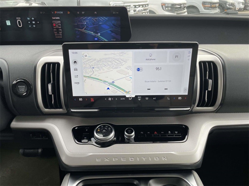 2026 Ford Expedition Active