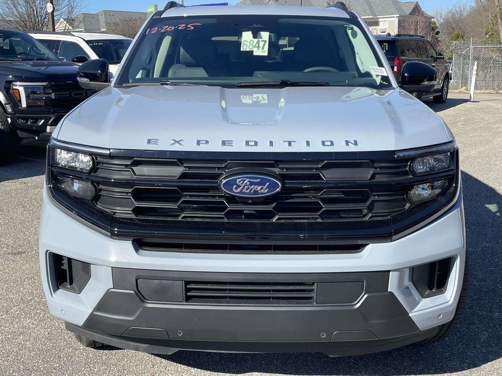 2026 Ford Expedition Active