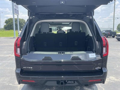 2025 Ford Expedition Active