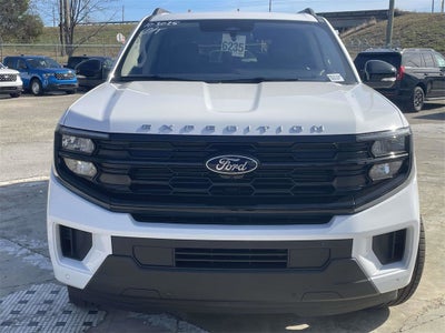 2025 Ford Expedition Active