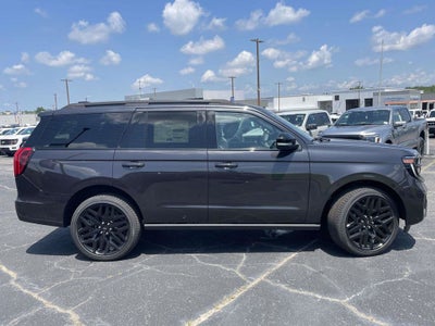 2027 Ford Expedition Platinum