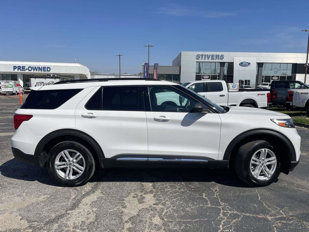 2024 Ford Explorer XLT