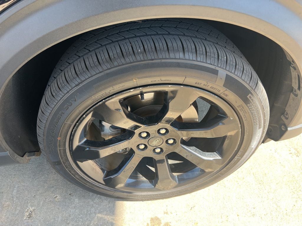 2023 Ford Explorer ST-Line