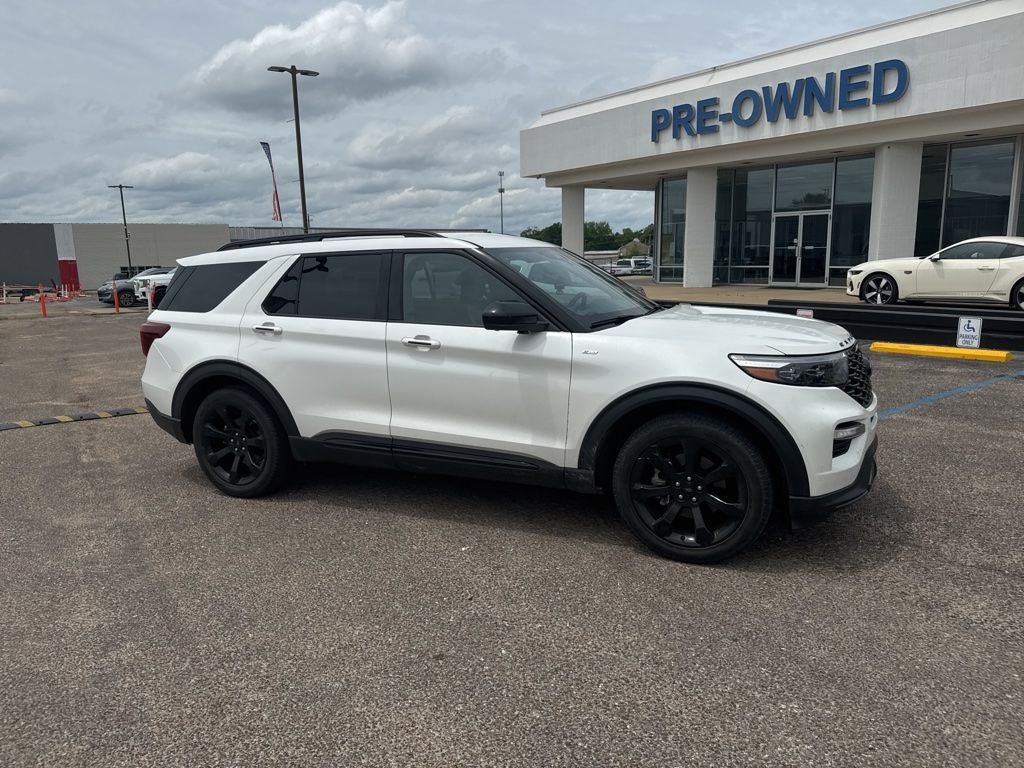 2023 Ford Explorer ST-Line