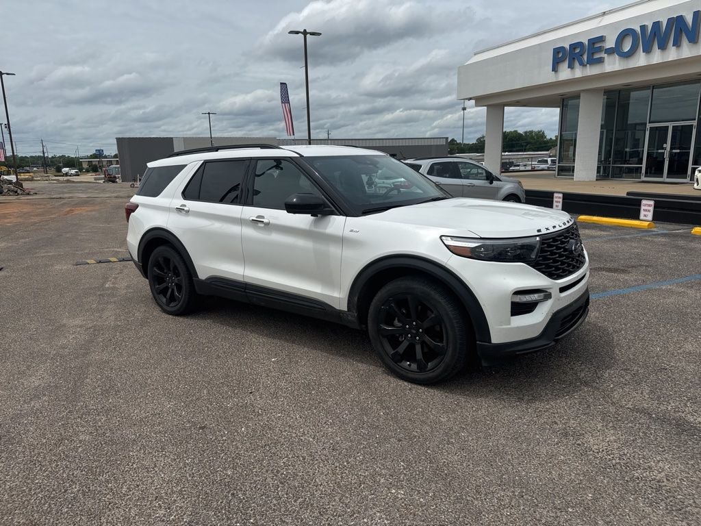 2023 Ford Explorer ST-Line