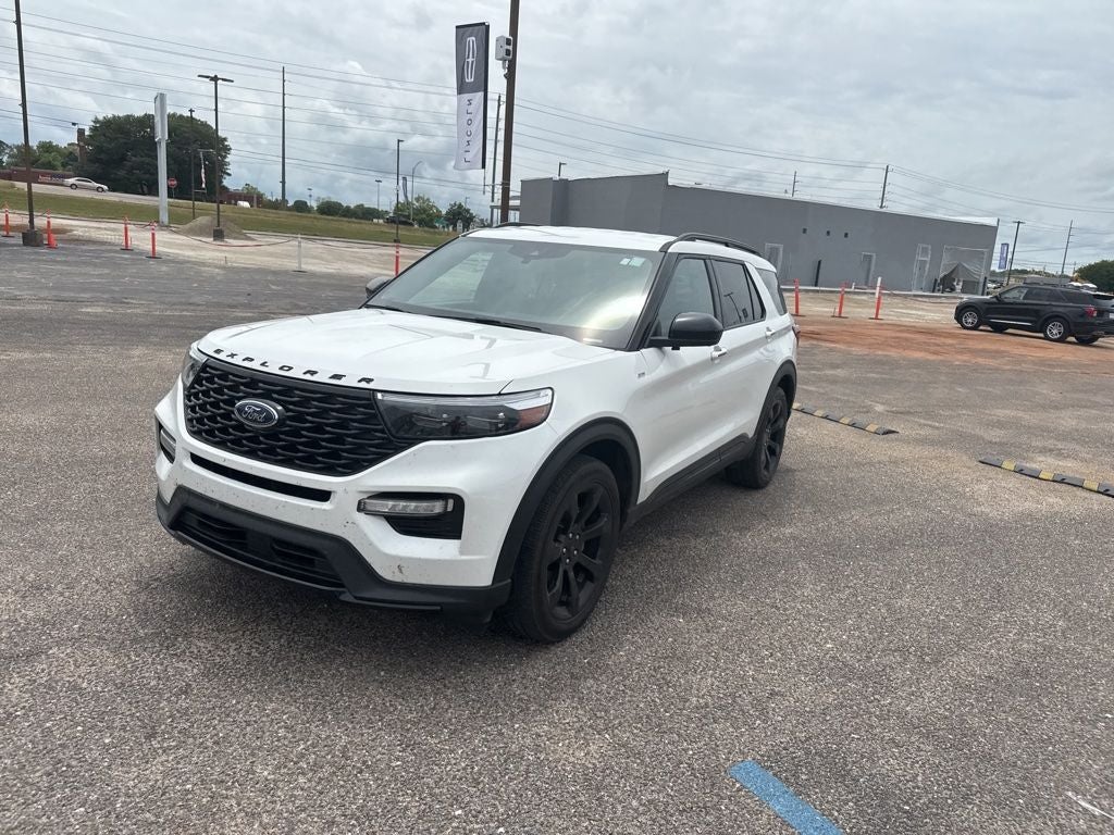 2023 Ford Explorer ST-Line