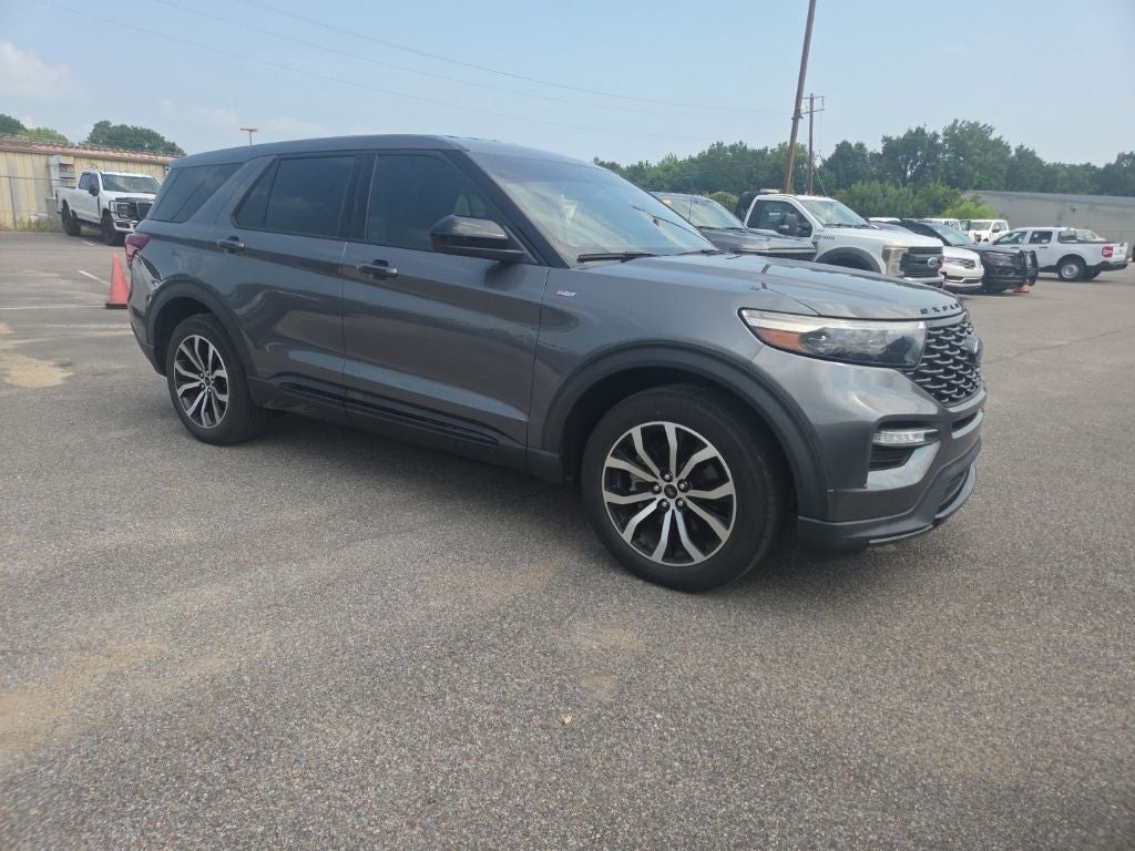 2022 Ford Explorer ST-Line