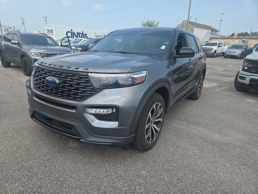 2022 Ford Explorer ST-Line