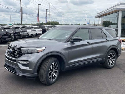 2022 Ford Explorer ST-Line