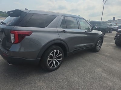 2022 Ford Explorer ST-Line