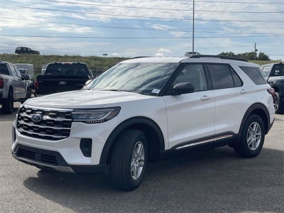 2025 Ford Explorer Active