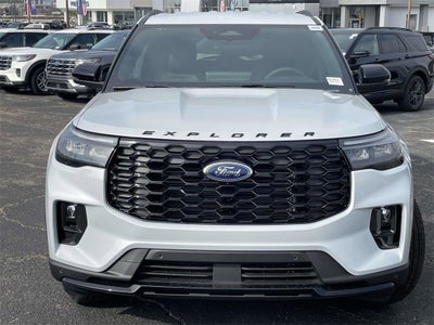 2026 Ford Explorer ST-Line