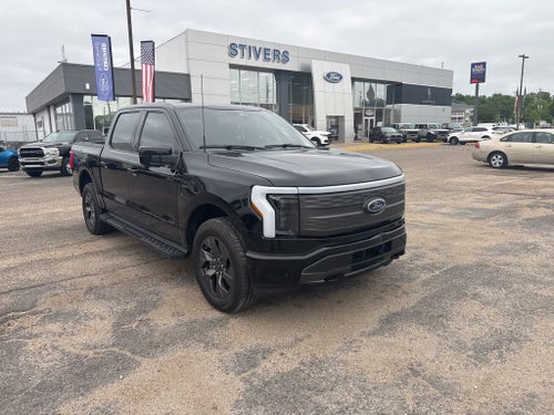 2022 Ford F-150 Lightning Lariat