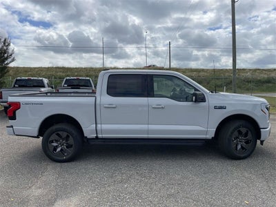 2025 Ford F-150 Lightning Flash