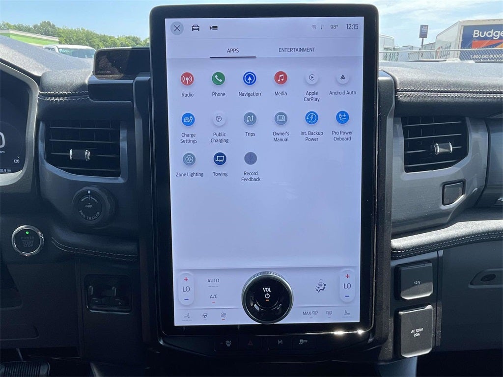 2025 Ford F-150 Lightning Flash