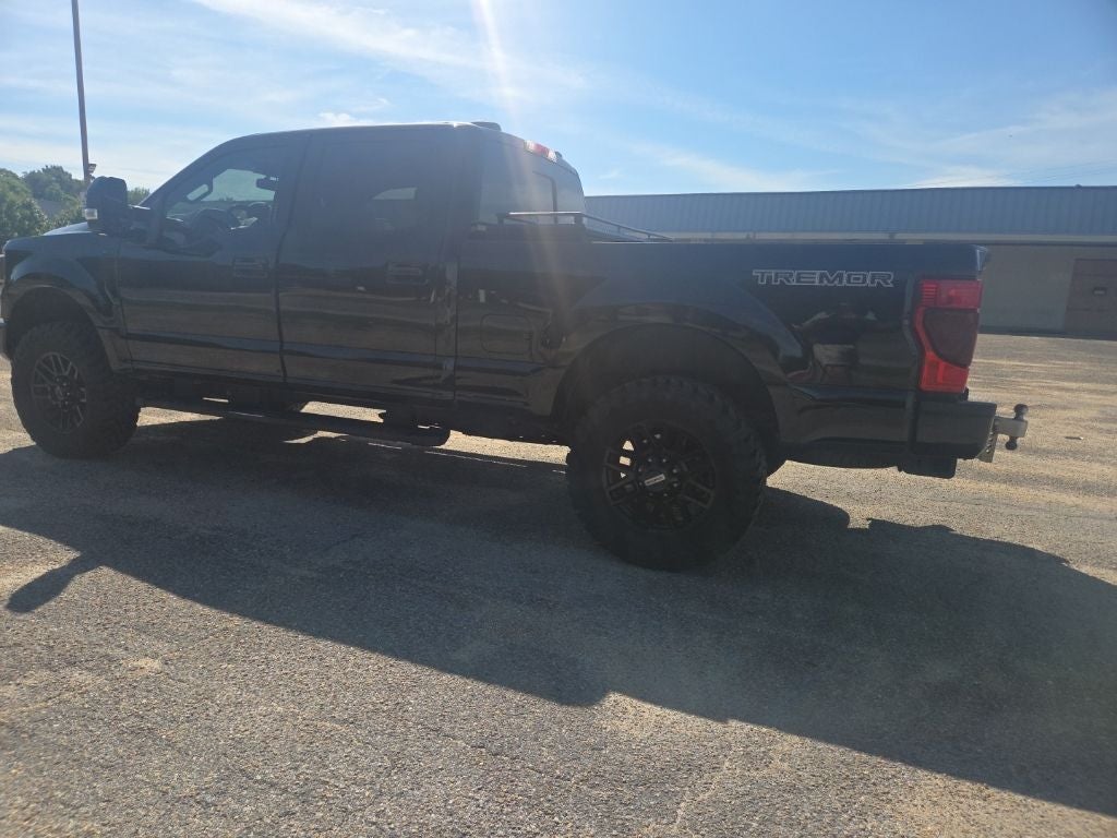 2022 Ford F-250SD Lariat
