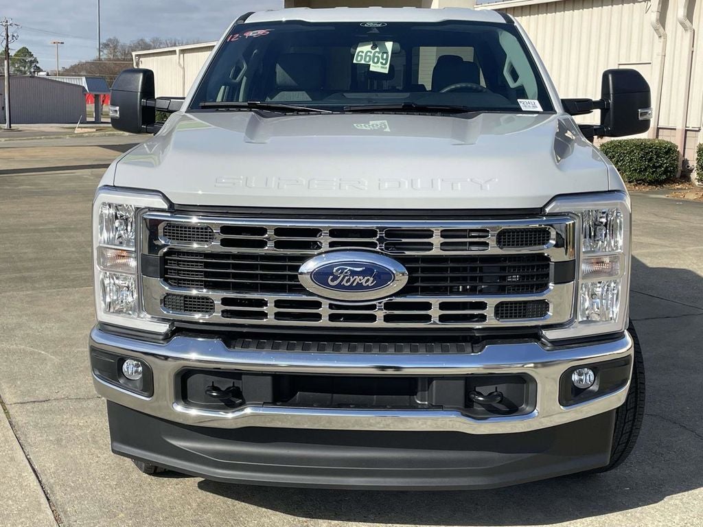 2026 Ford F-250SD XLT