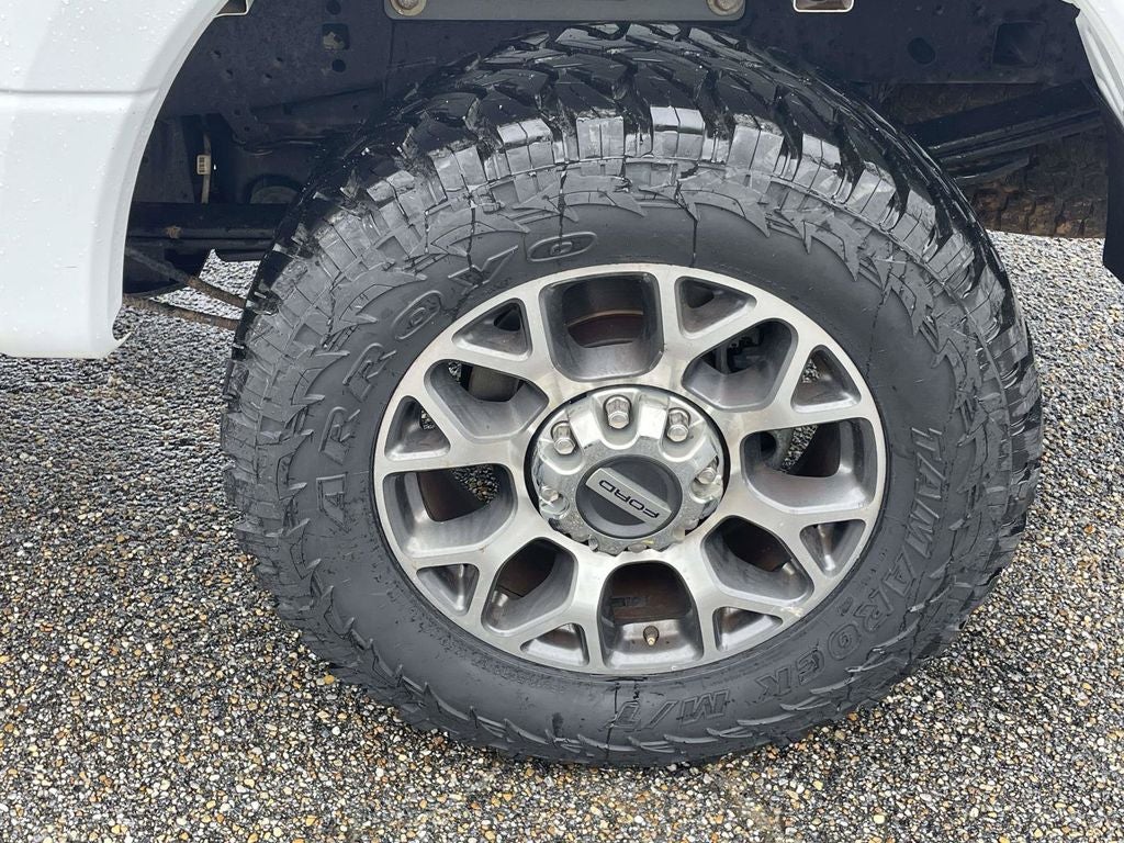 2022 Ford F-250SD Lariat