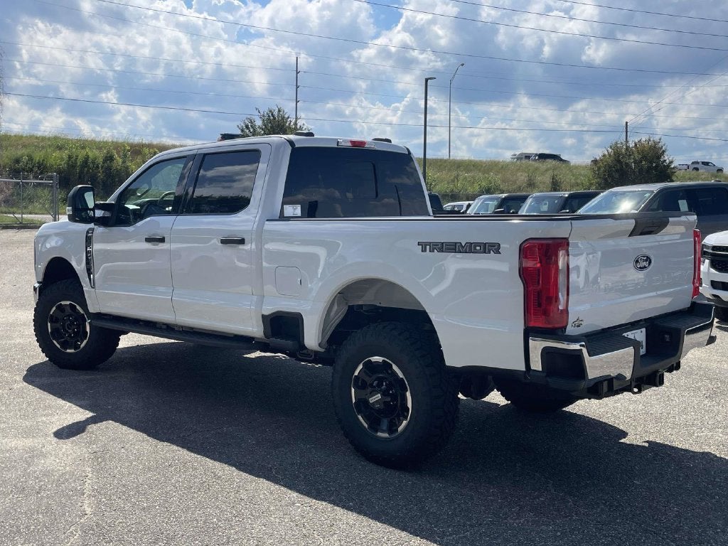 2027 Ford F-250SD XLT