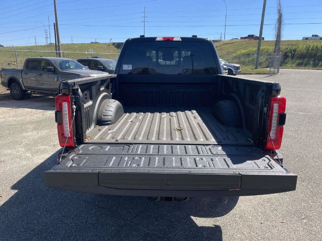 2027 Ford F-250SD LARIAT