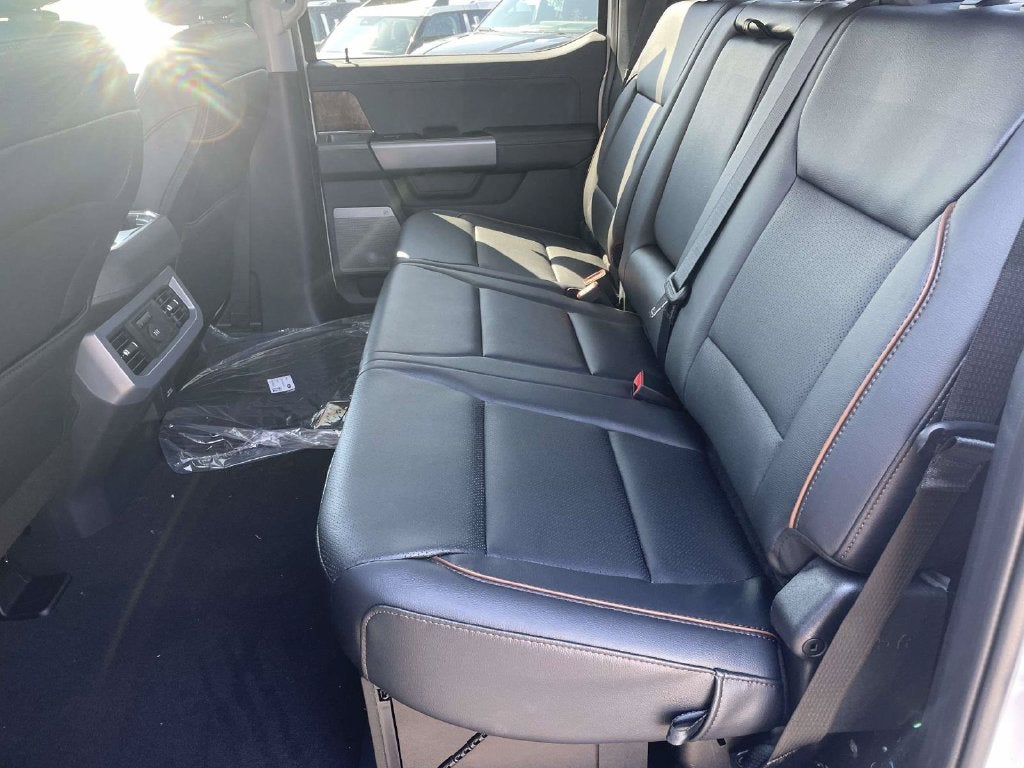 2027 Ford F-250SD Lariat