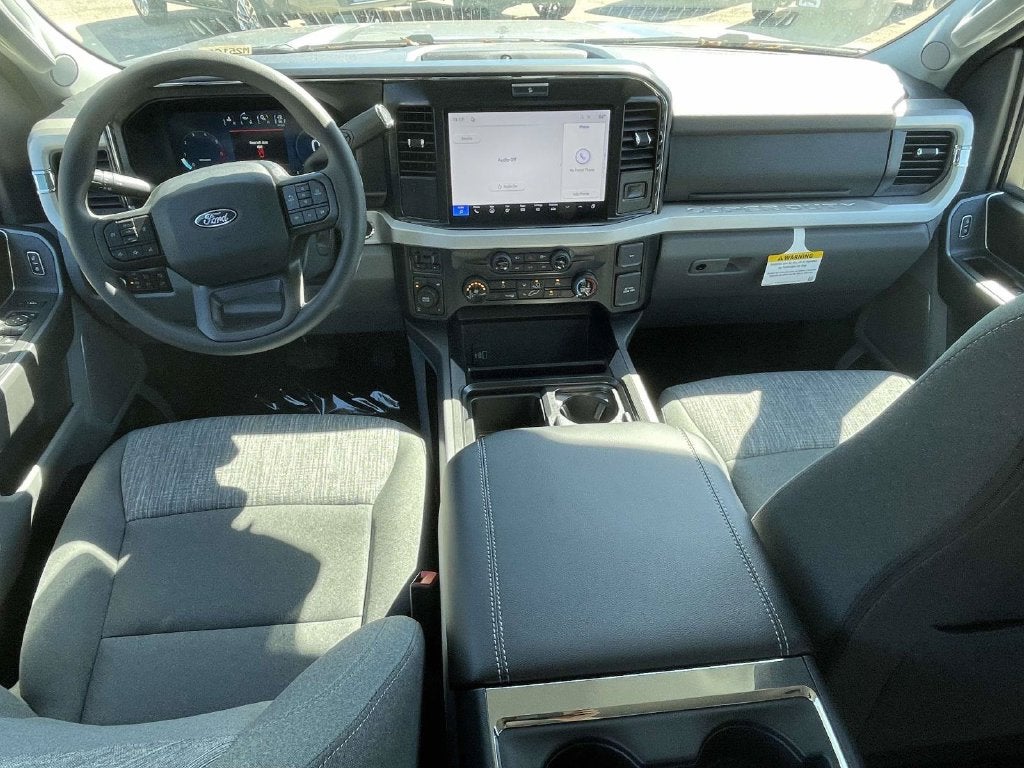 2027 Ford F-250SD XLT
