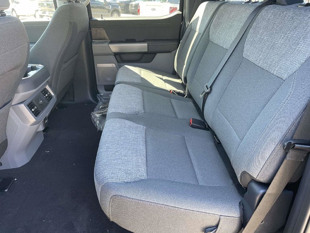 2027 Ford F-250SD XLT