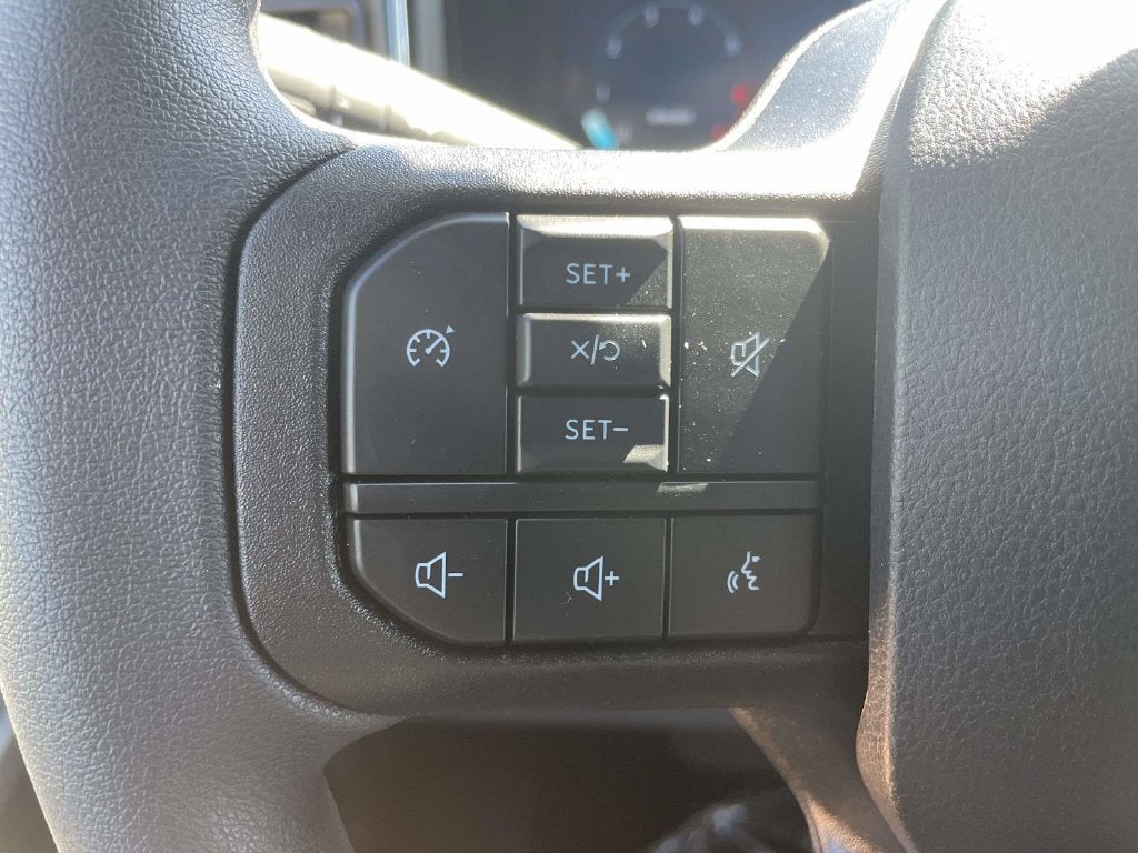 2027 Ford F-250SD XLT