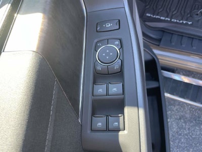2027 Ford F-250SD Lariat