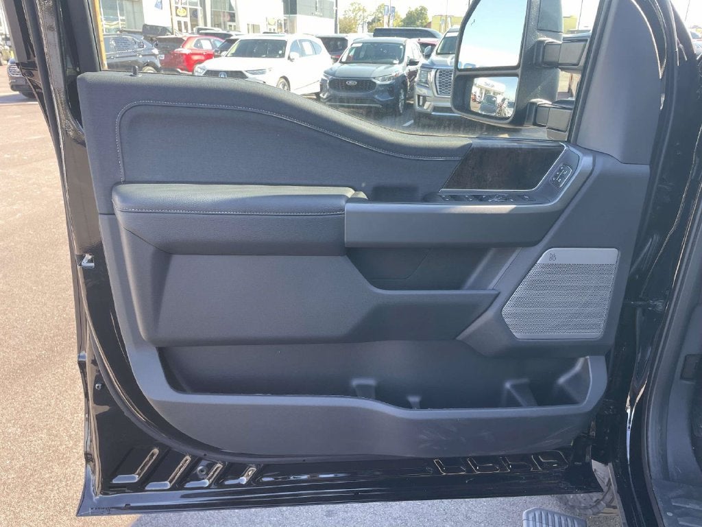 2027 Ford F-250SD Lariat
