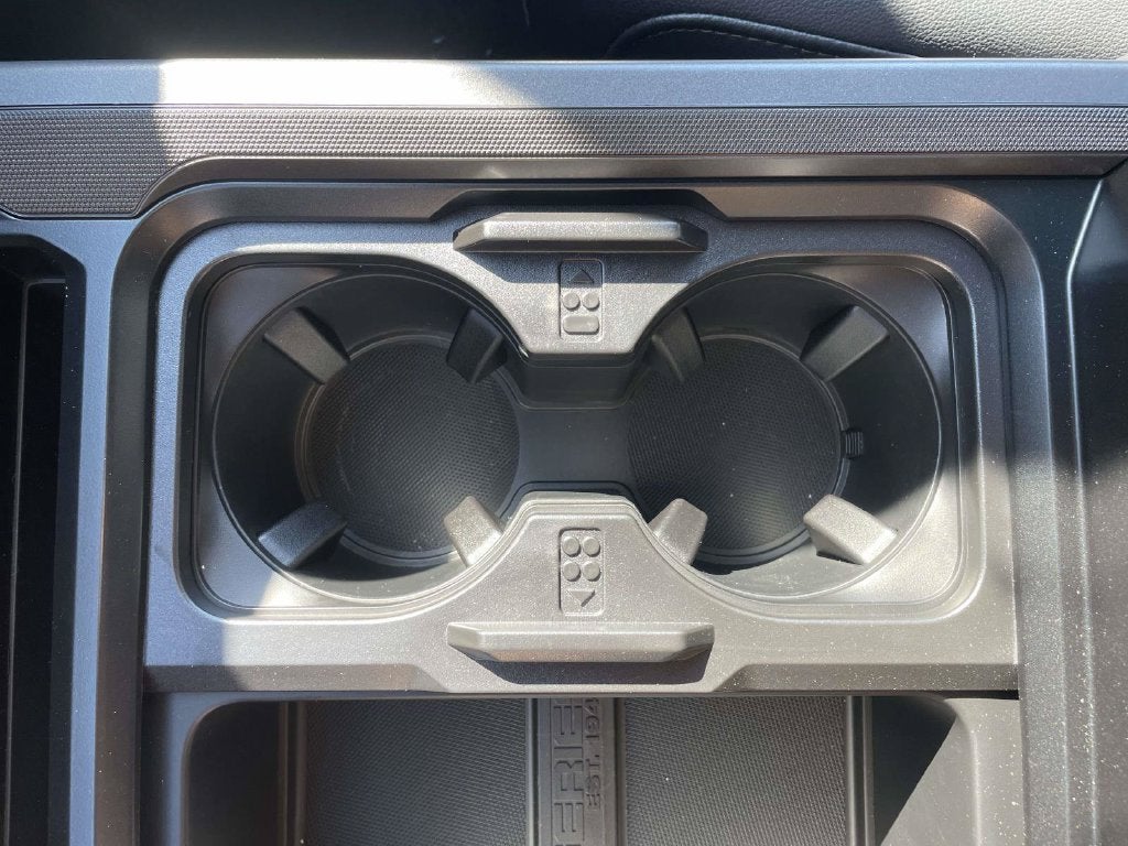 2027 Ford F-250SD Lariat