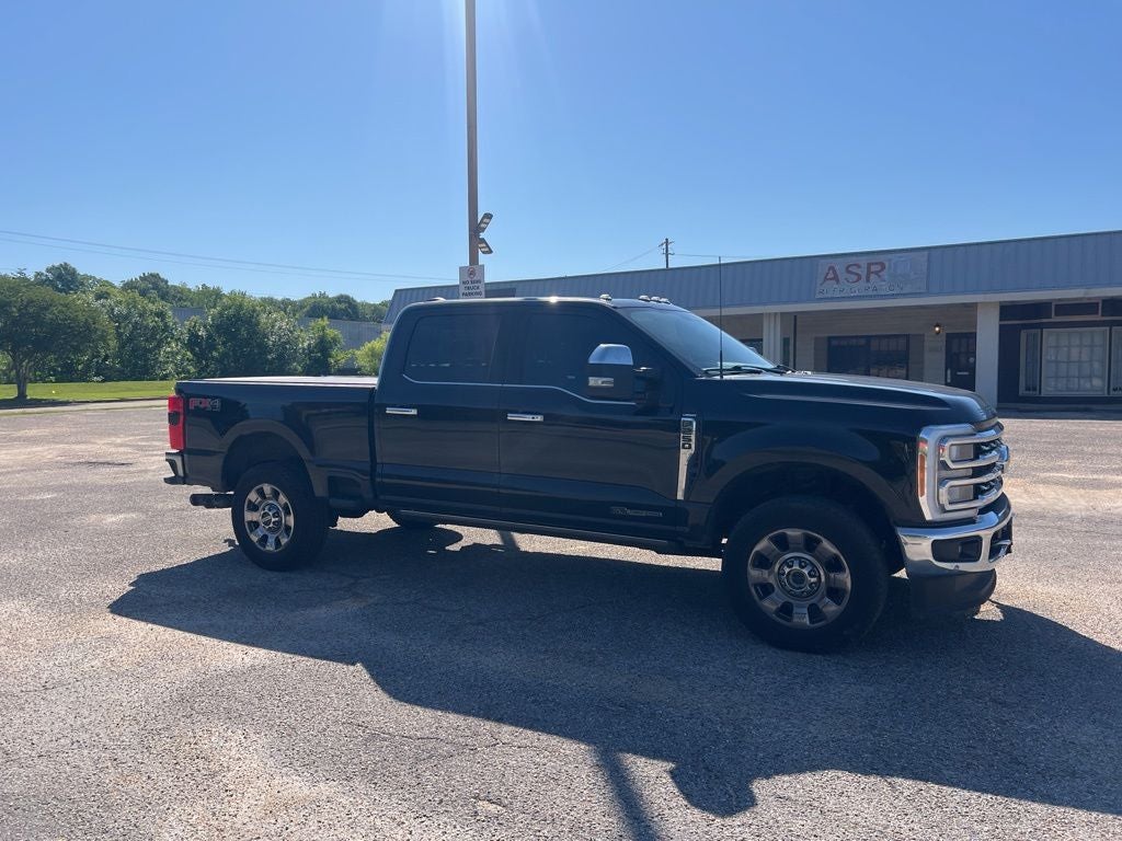2023 Ford F-250SD Lariat