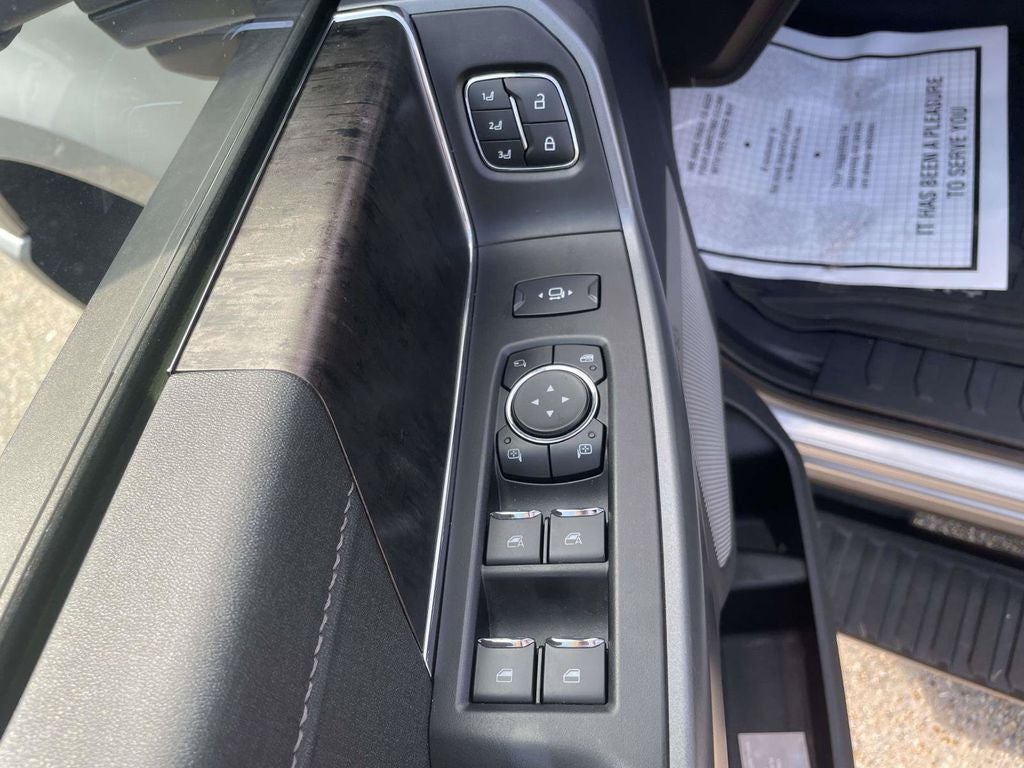 2024 Ford F-250SD Lariat