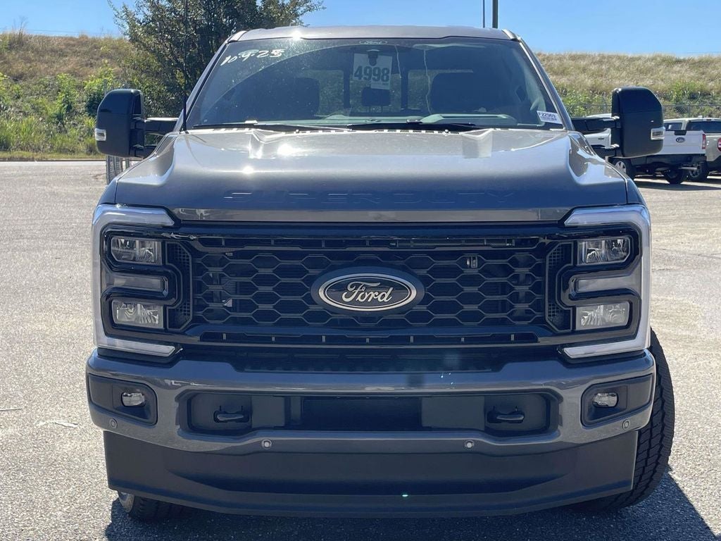 2026 Ford F-350SD Lariat