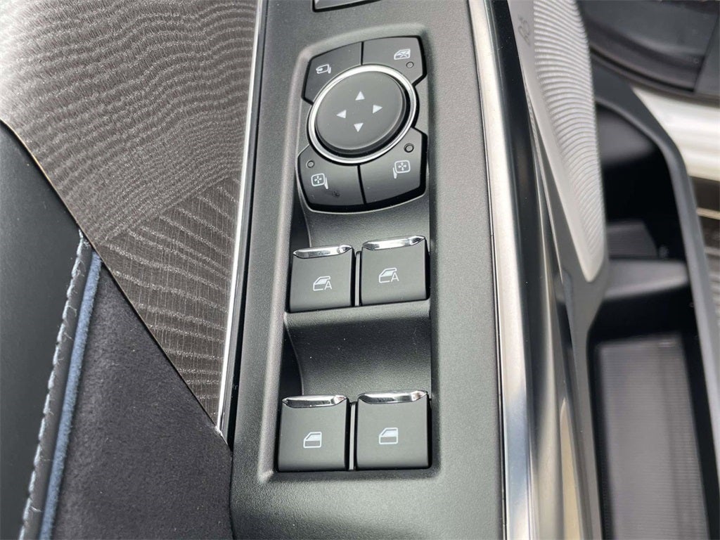 2025 Ford F-350SD Platinum