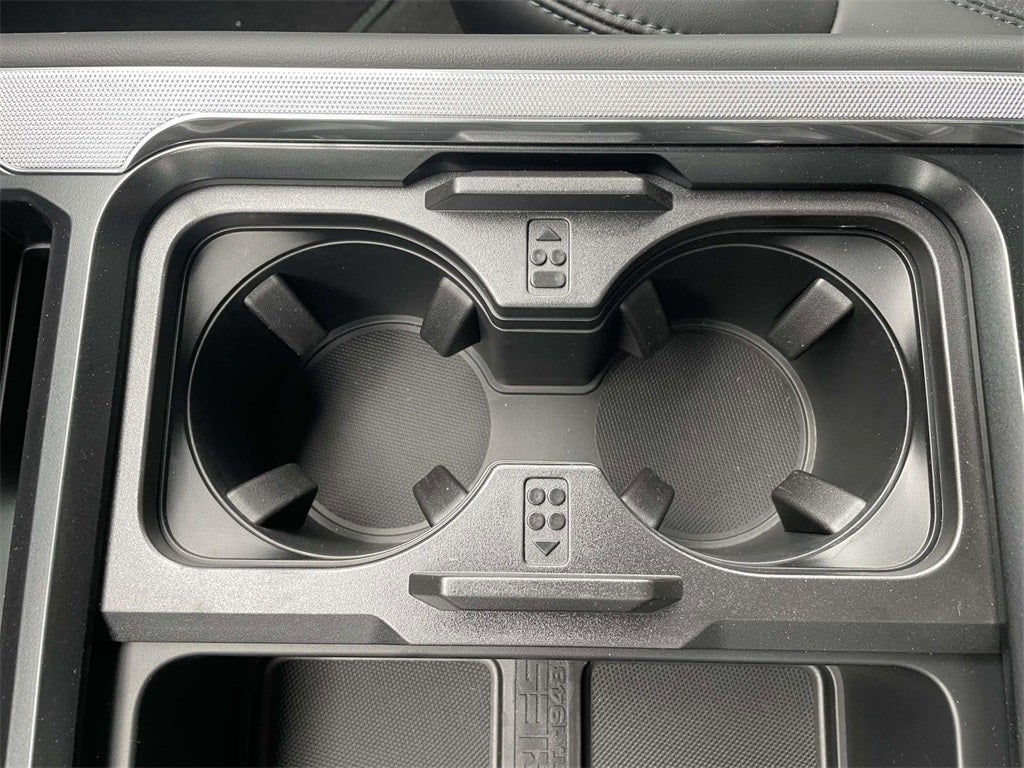 2025 Ford F-350SD Platinum