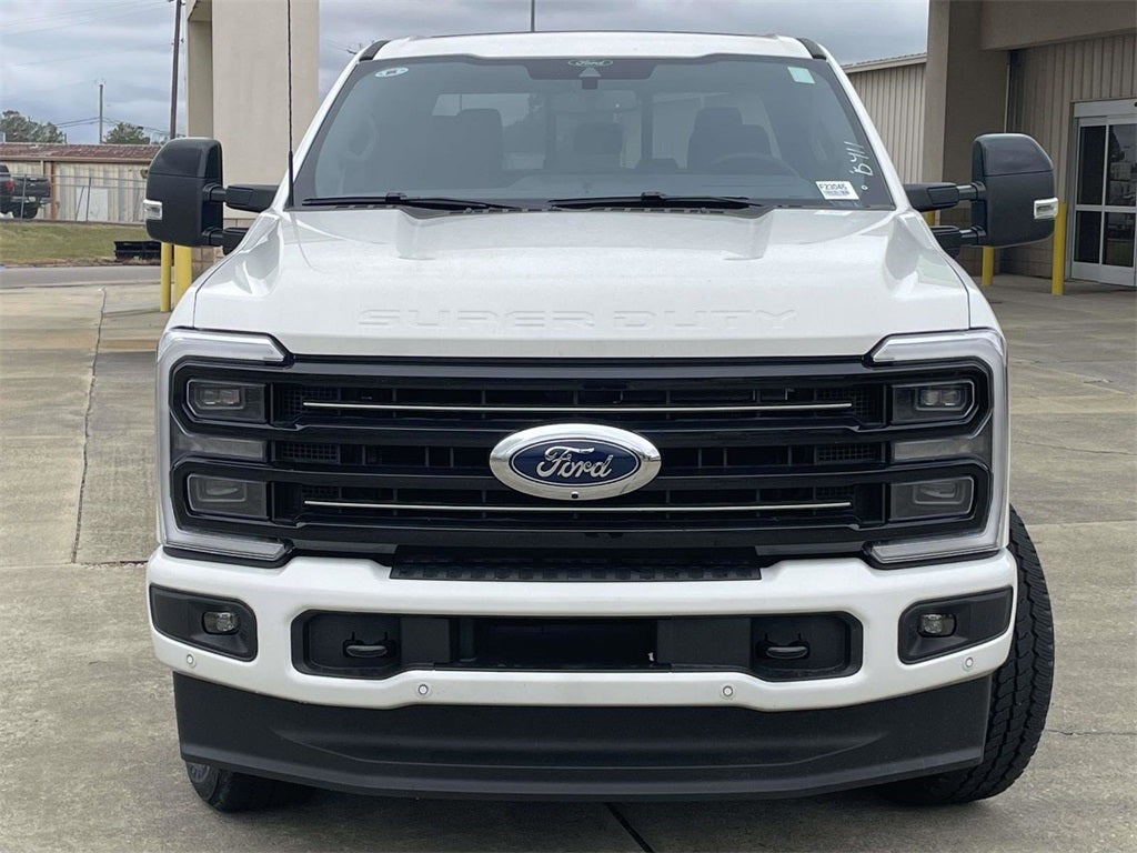 2025 Ford F-350SD Platinum