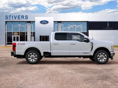 2027 Ford F-350SD Lariat