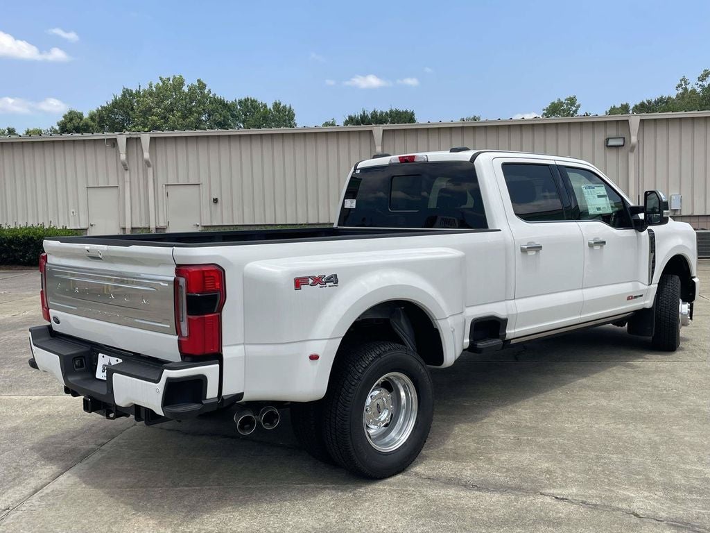 2026 Ford F-350SD Platinum