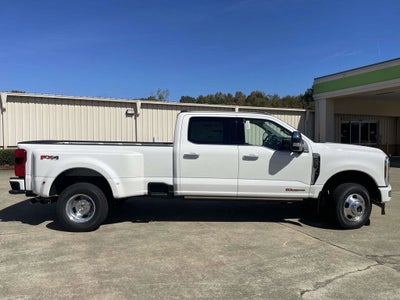 2026 Ford F-350SD Platinum DRW