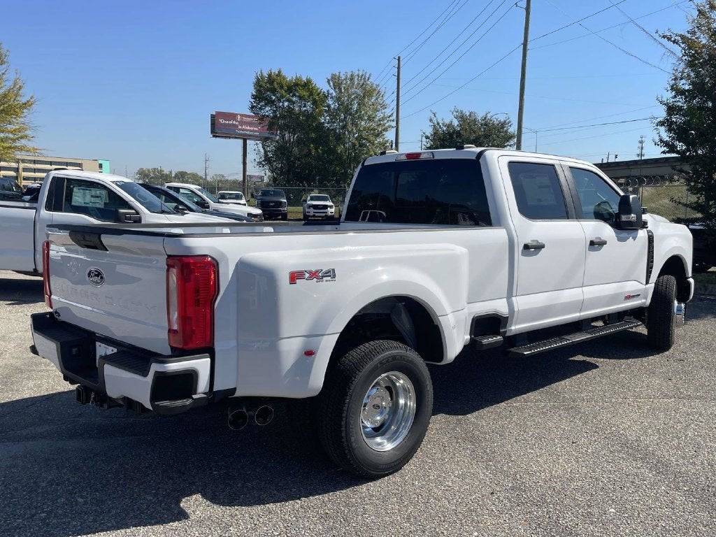 2027 Ford F-350SD XL DRW