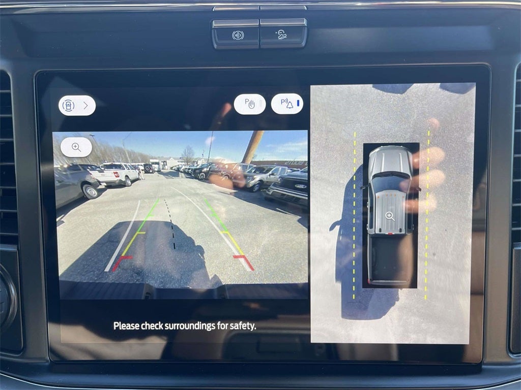 2026 Ford F-350SD Platinum DRW