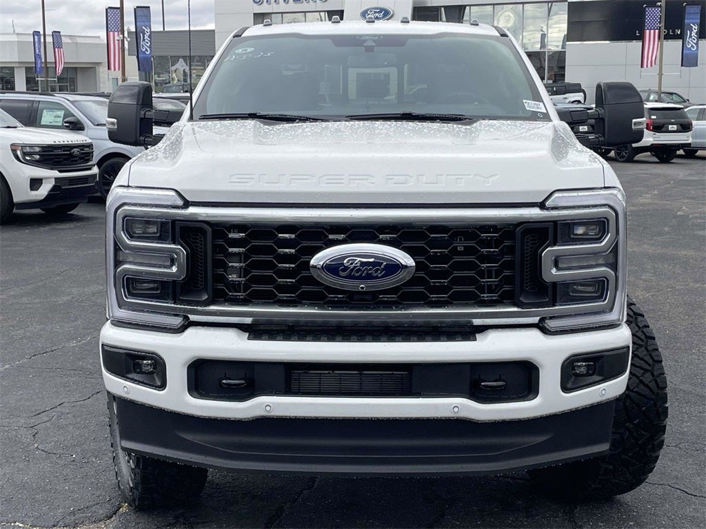 2026 Ford F-350SD Platinum DRW