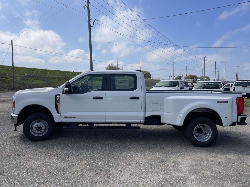 2026 Ford F-350SD XL DRW