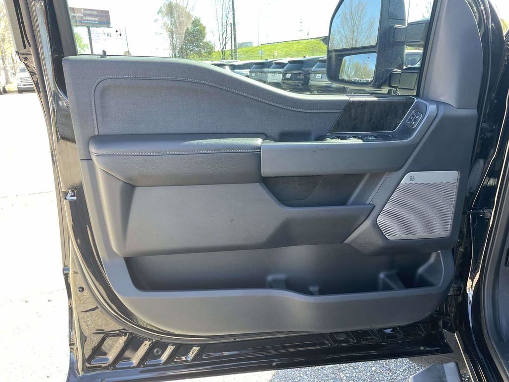 2024 Ford F-350SD Lariat