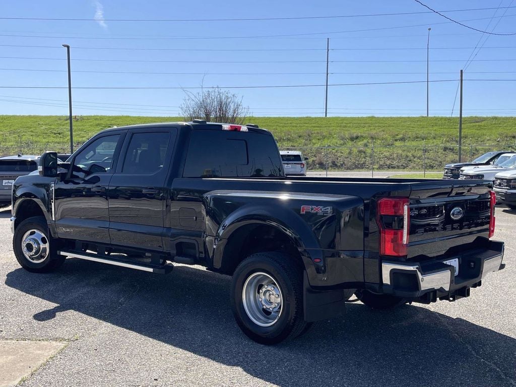 2024 Ford F-350SD Lariat