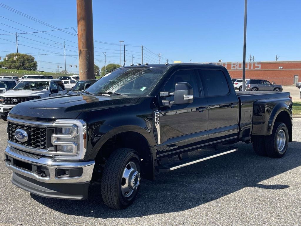 2024 Ford F-350SD Lariat
