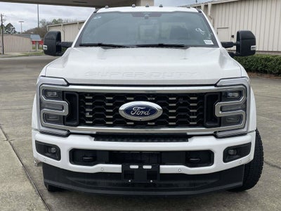 2025 Ford F-450SD Platinum