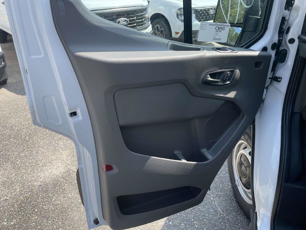 2027 Ford Transit-250 Base